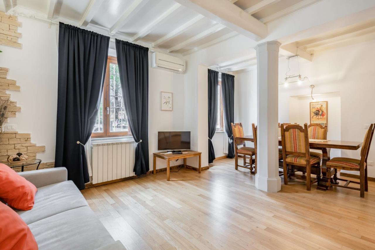 Lungarno & Parco Delle Cascine Lovely Apartment فلورنس المظهر الخارجي الصورة